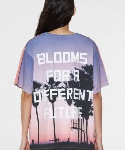 Golden Goose Aira T-shirt With Lettering On The Back In Pink