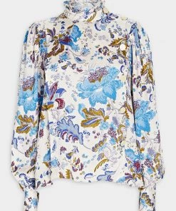 Isabel Marant Étoile Backal Top In Ecru Featured Designers