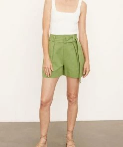 Vince. Just In Belted Twill Short In Kiwi