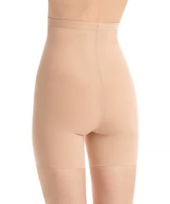 COMMANDO Classic Control High-Waisted Short Beige 5 COMMANDO Classic Control High-Waisted Short Beige