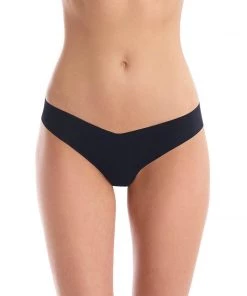 COMMANDO Just In Classic Solid Thong Black