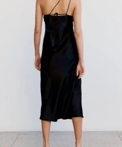 THIRD FORM Just In Crush Bias One Shoulder Midi Dress In Black