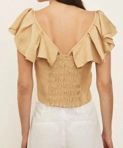 Vince. Just In Flutter Strap Blouse In Wheat