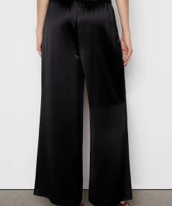 FRAME Satin PJ Pant In Noir