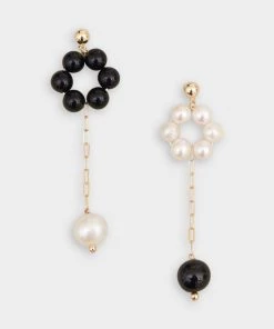 Eliou Bags & Accessories Lain Earrings