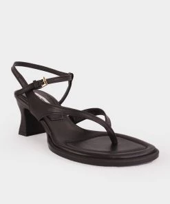 Reike Nen Leaf Sandals In Black Just In