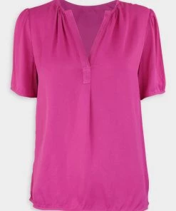 Raquel Allegra Lilakoi Blouse In Fuschia
