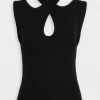 LNA Just In Sparrow Rib Tank In Black