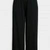 Vince. Lounge Pant In Black Just In