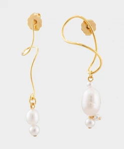 Mounser Twister Mismatched Earrings Pair In Gold