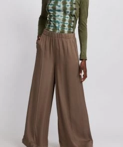 Raquel Allegra Just In Ready Rave Trouser In Taupe
