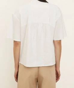 Vince. Short Sleeve Shirred Band Collar Blouse In Optic White