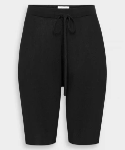 ST. AGNI Zola Knit Long Shorts In Black Just In