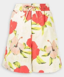 GANNI Surfer Knee Length Shorts In Hawaii Graphic Rutabaga