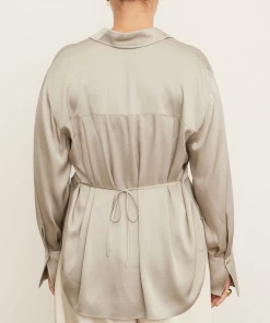 Vince. Relaxed Long Sleeve Shirt In Peyote Just In