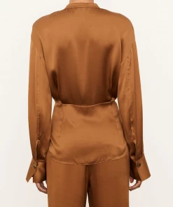 Vince. Just In Silk Shaped Long Sleeve Band Collar Blouse In Vicuna